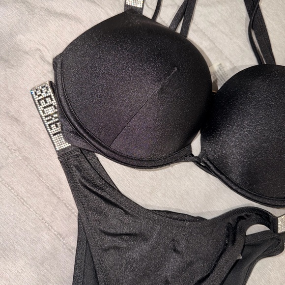 Victoria's Secret Black bling Bikini Set free gift included ! 🎁 💝 - Picture 12 of 16